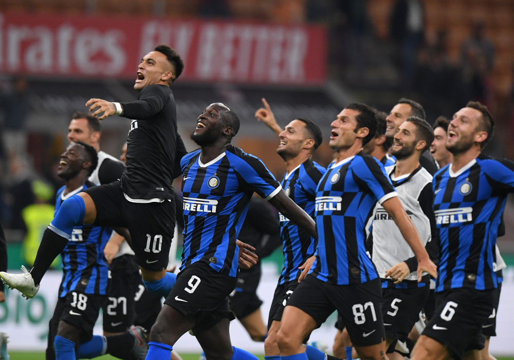 花滑世锦赛：马里宁4A跳成功落地