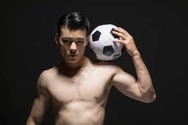 休斯顿太空人名将奥图维在 2019 年美联冠军赛击出再见轰，绝杀纽约洋基