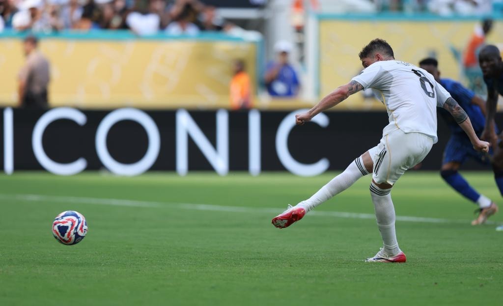 经典赛车游戏更新了！《极限竞速Forza Motorsport》联合普利司通推出新玩法