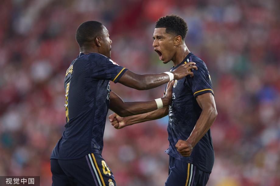 中暴露了经 中暴露了经